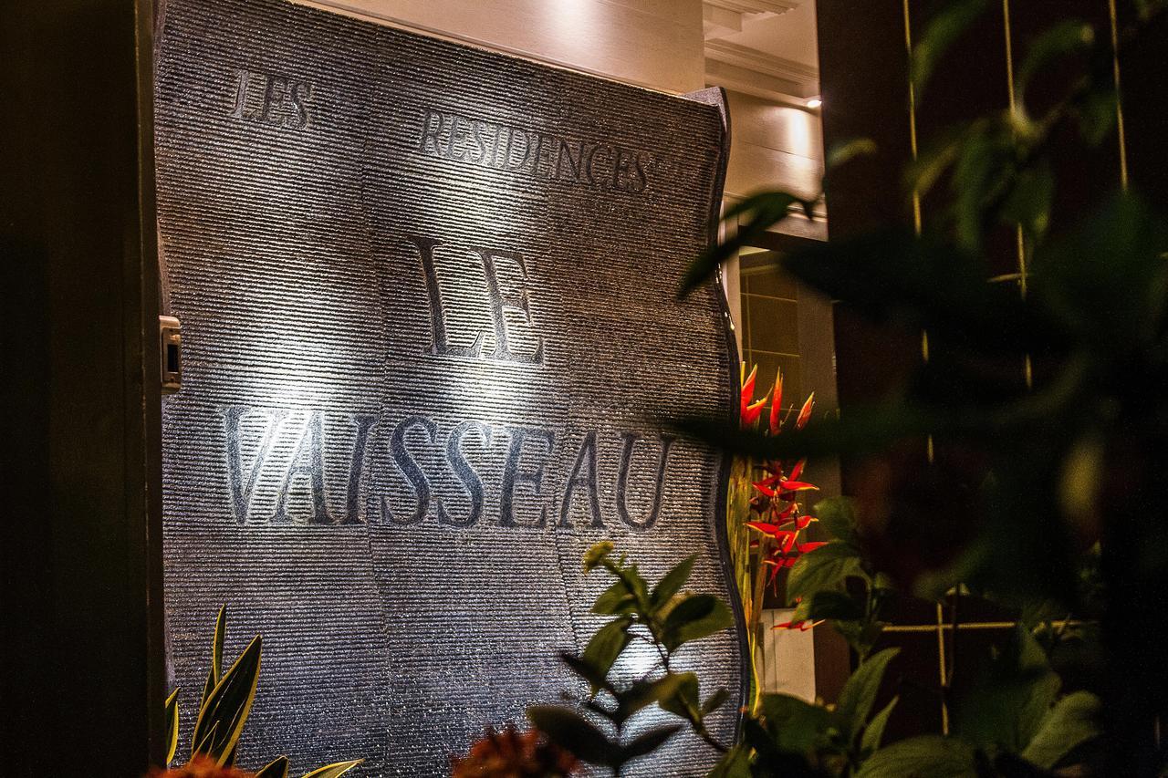 Hotel Le Vaisseau Abidjan Exteriör bild