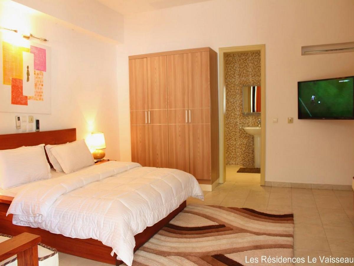 Hotel Le Vaisseau Abidjan Exteriör bild